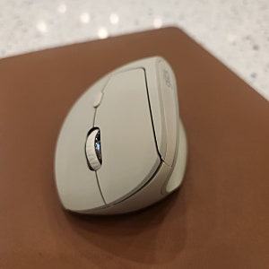 지클릭커 오피스프로 OP60 무소음 블루투스 버티컬마우스 리뷰