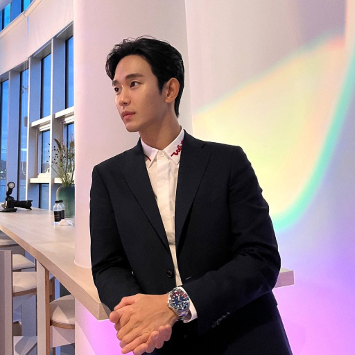김수현 측 5억대 소송 이겼다, 남은 100억대 광고 분쟁은 어떻게 될까