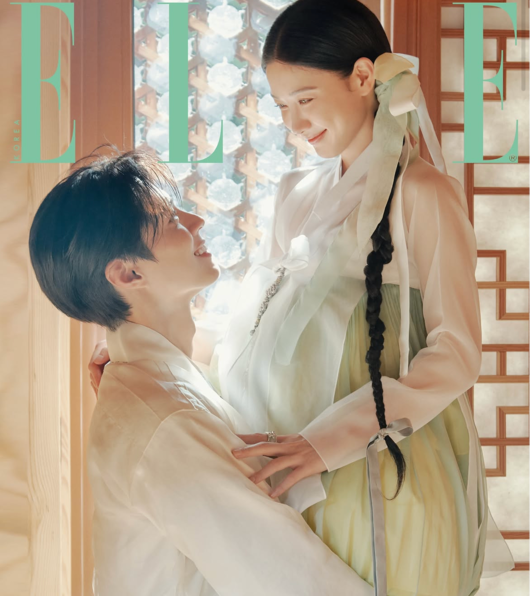 《구르미 그린 달빛》 10년 만의 재회, 박보검·김유정 화보에 팬들 다시 설렜다