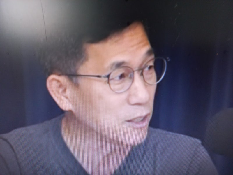 1740. 한동훈이 복당하여 총선을 지휘하면 압승한다는 진중권.