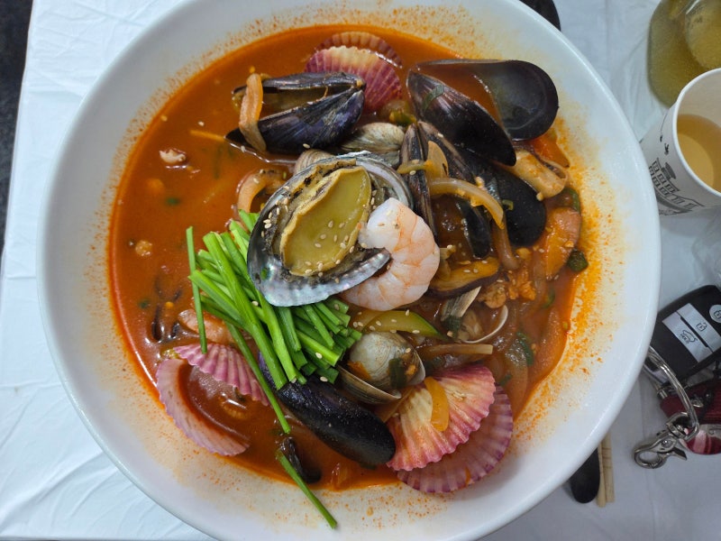 속초 현지인 로컬 해물짬뽕맛집 3촌짬뽕