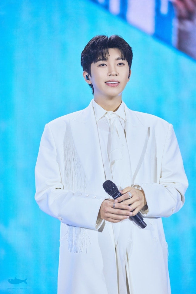 [연예] 가수 임영웅 공식 유튜브 누적 조회수 31억 6000만 뷰 돌파! 1억 뷰 신화와 스타디움 콘....