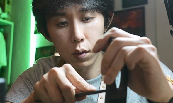 코드쿤스트 ‘나 혼자 산다’ 안경 만들기 도전, 매의 눈 자부심 무너뜨린 시력 검사 결과