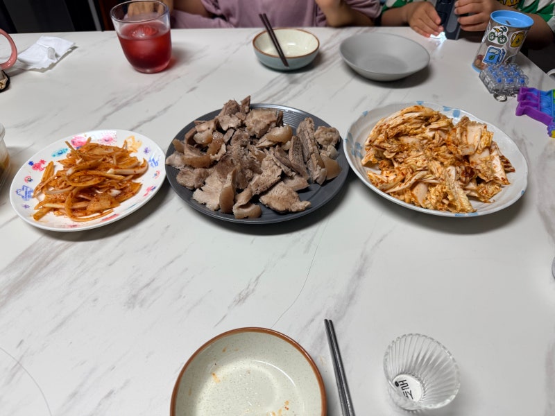 수육 어렵게 만들지 마세요, 제가 해먹는 초간단 레시피 (돼지고기 수육, 앞다리살, 겉절이)