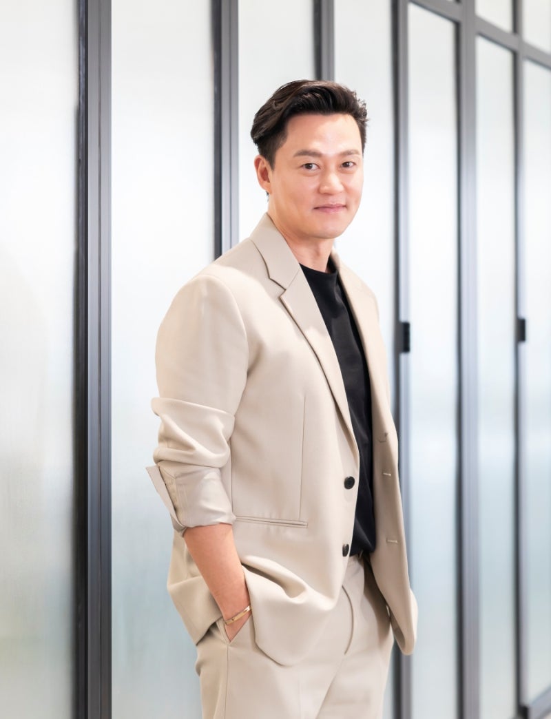 배우 이서진 프로필 나이 키 고향 학력 비서진 최신 예능 근황 총정리