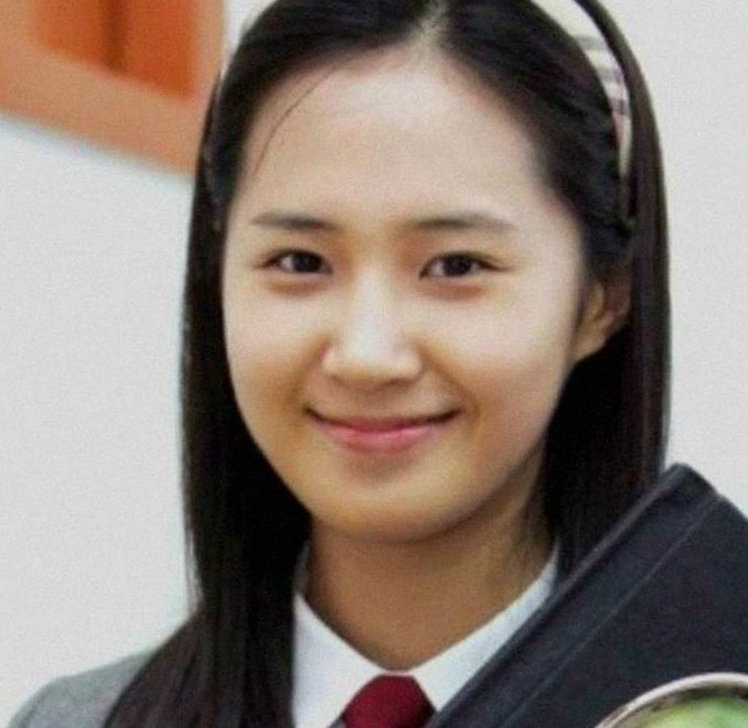 권유리 7년 연습생 내공이 만든 반전 커리어와 단단한 마음가짐