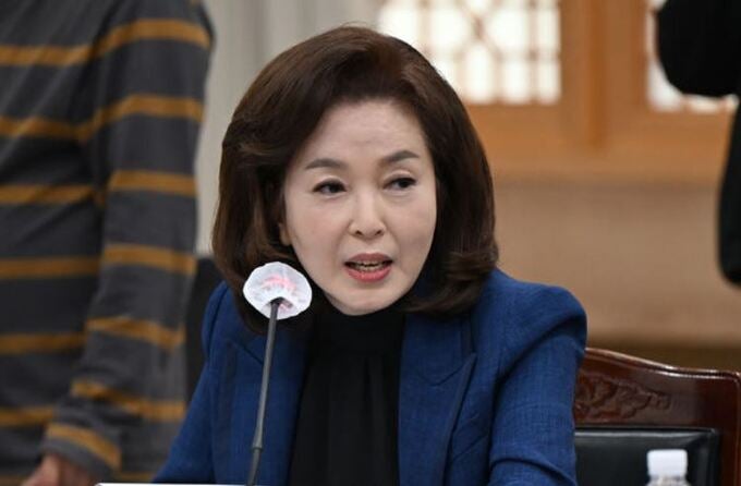 [정치인 열전] 김민전 국민의힘 초선 비례 국회의원 프로필, “윤석열 대통령님도 어서 다시 ....