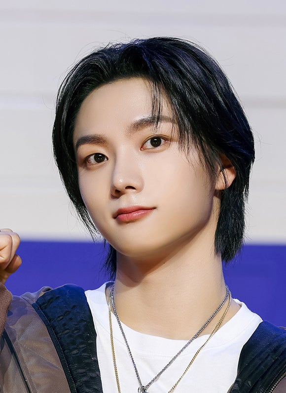 보이넥스트도어 성호 MC 확정 활동 확대