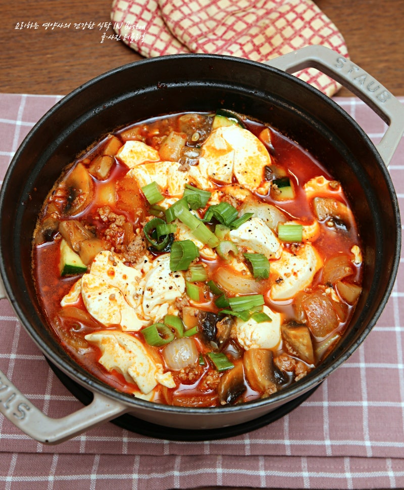 순두부찌개 레시피 돼지고기순두부찌개 만들기