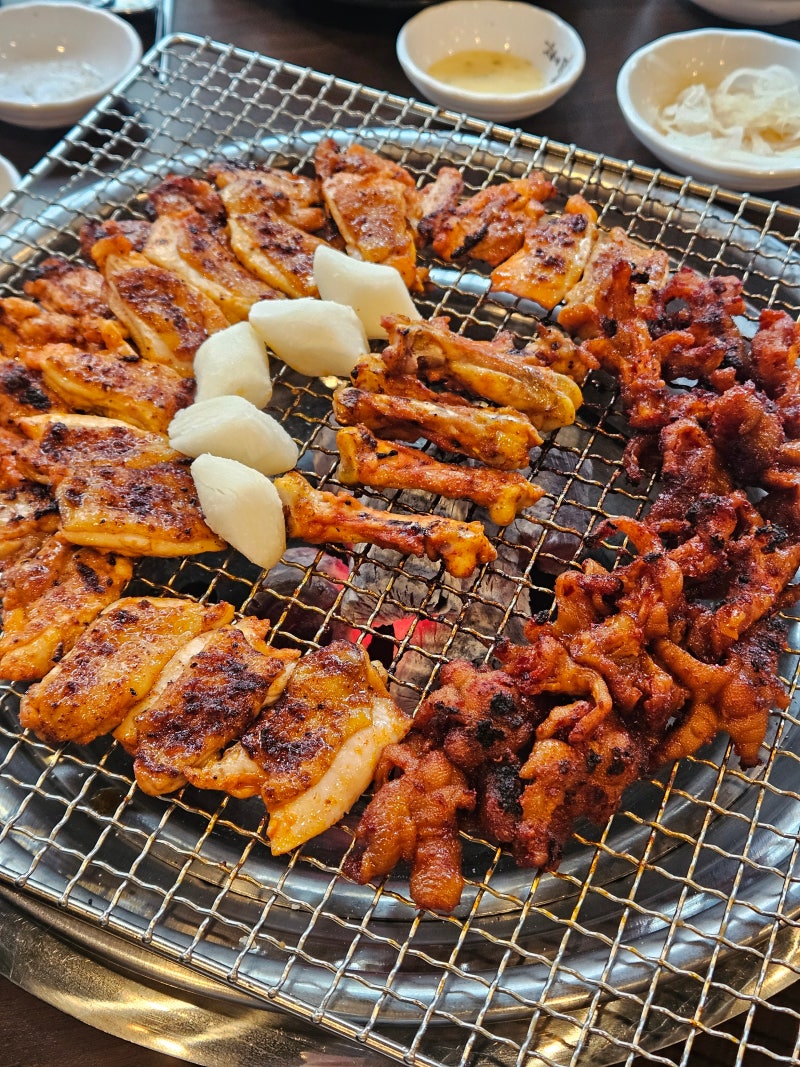 숯불에닭 : 닭갈비, 닭 특수부위 맛집! 율량동 단체회식 추천 장소!