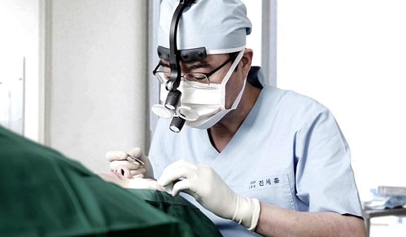 수두흉터 시술부터 관리까지 알아보기 | 진성형외과
