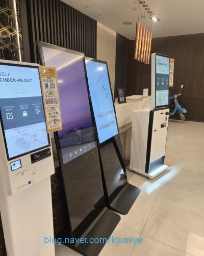 Affordable Dignity Hotel in Yangyang / Suite Twin 25 Pyeong