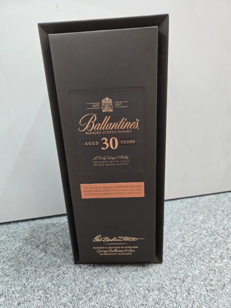 [제주공항면세점] 위스키 30% 파격 할인! 발렌타인 30년산 & 로얄살루트 32년산 면세 가격 득템 ....