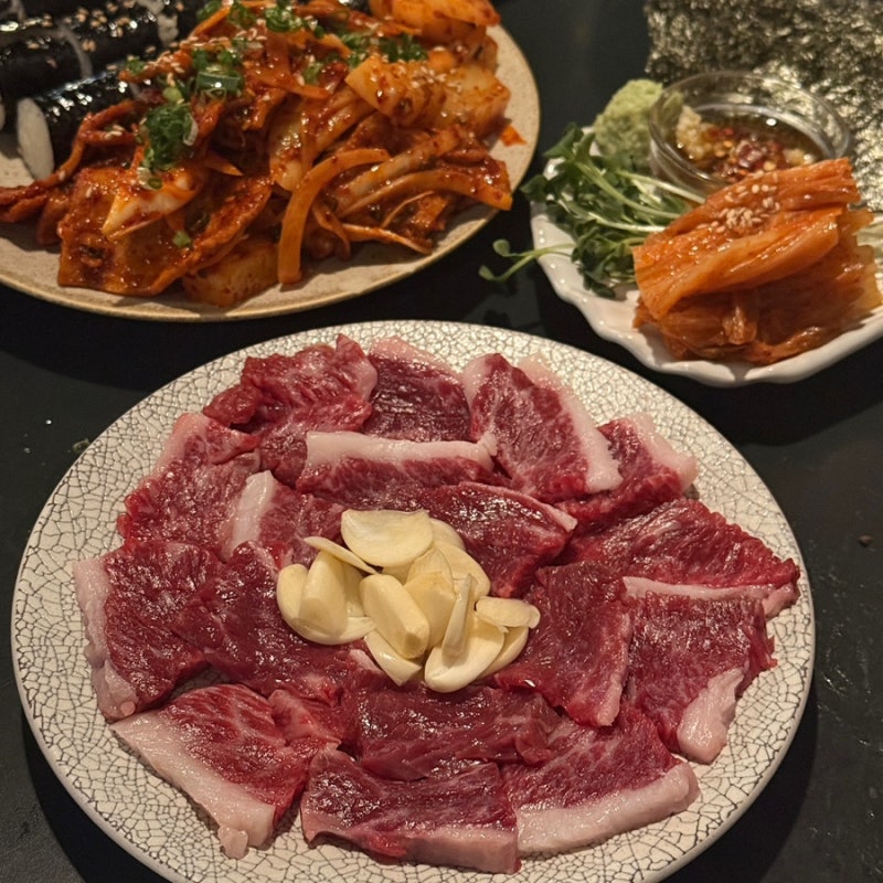 대전 둔산동 술집 : 무야 | 분위기 좋은 안주 맛집! 차돌박이 사시미&충무김밥, 광어소금김밥,....