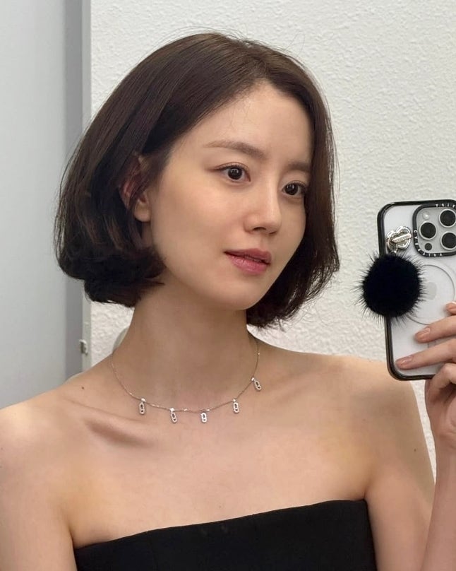 40대엔 단발이 답일까.. 문채원 최근 모습 보니 이해되네