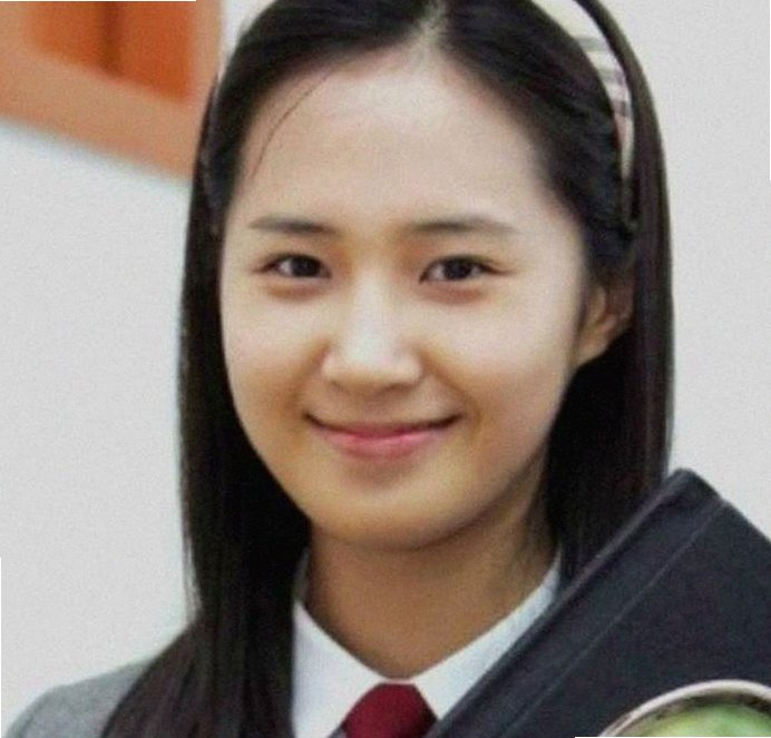 권유리 7년 연습생 내공이 만든 압도적 커리어와 결별 후 빛나는 행보