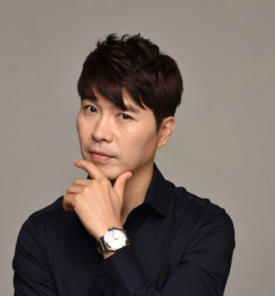 "30년 시련 딛고 55세에 찾은 기적..." 23살 연하 김다예와의 일상부터 법적 다툼 까지, 박수홍....