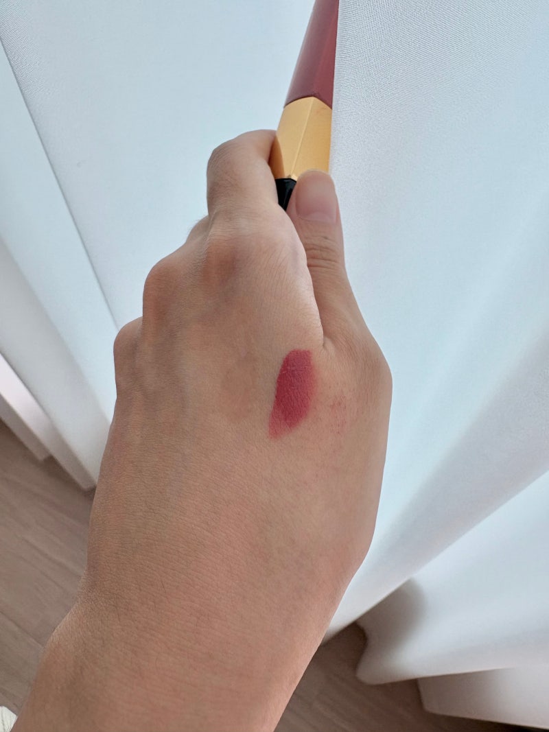 지속력 끝판왕 샤넬 르 루쥬 듀오 144 무브색상 후기