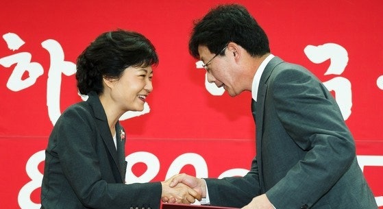 유승민 “박근혜 만나고 싶다”…1년 넘게 답 없는 이유와 보수통합 구상
