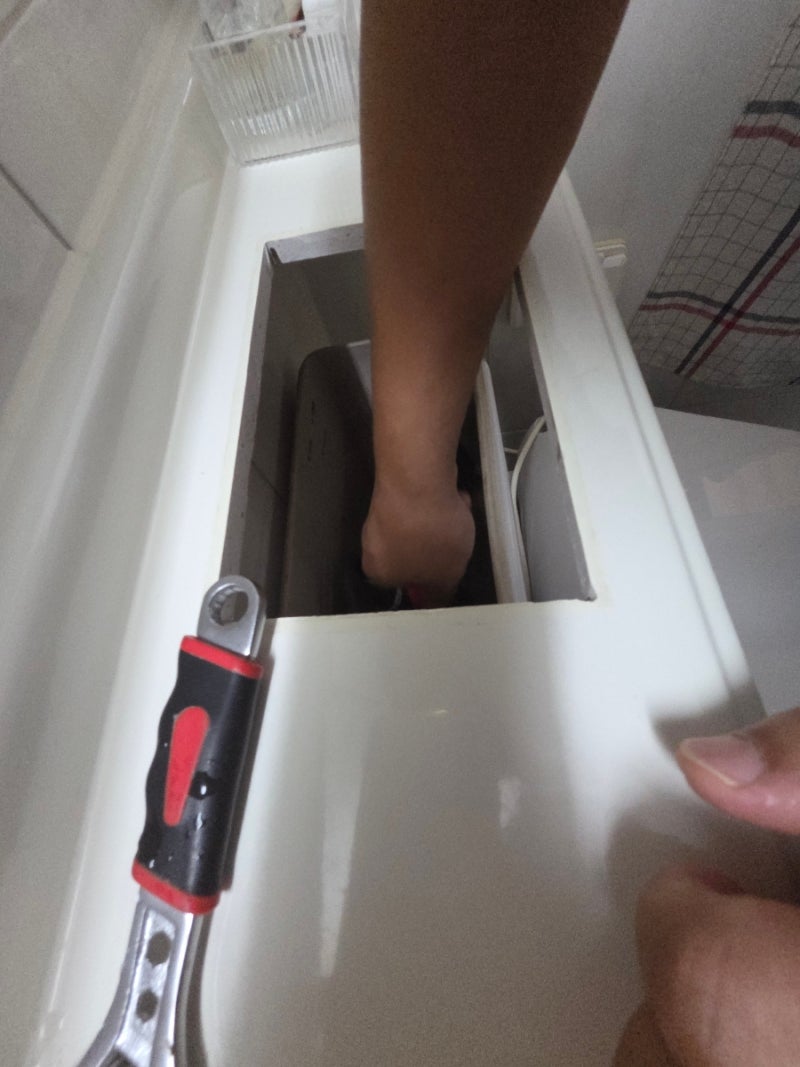 부산누수수리 해운대구욕실누수 반여동변기물통누수 부산욕실리모델링