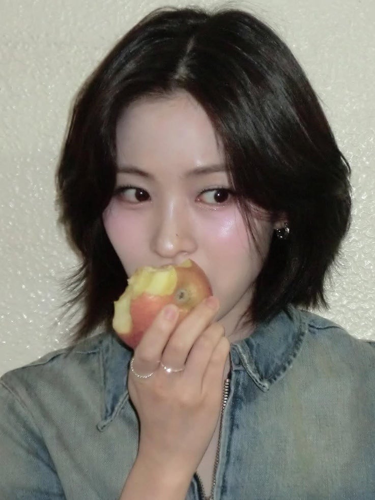 [있지 류진 단발 | 시크하고 세련된 분위기를 완성하는 단발 디자인]