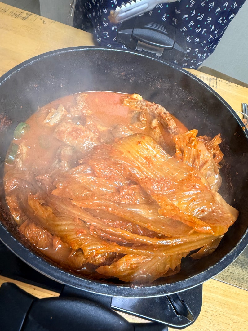 [집콕, 집밥] 밥도둑 등갈비 김치찜 황금 레시피