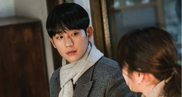 "흥행은 실패했는데 팬심은 여전하다는 정해인 작품"