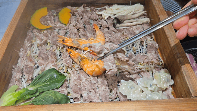 신림역 맛집 혼고념 신림 무한리필 맛집 한돈무한리필 편백찜 샤브샤브