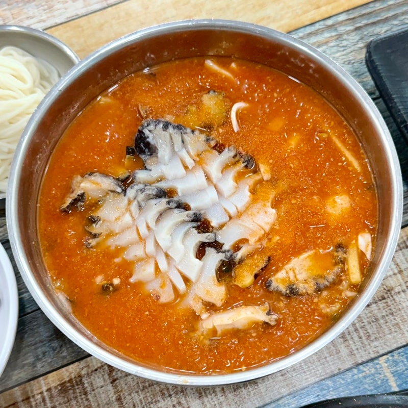 제주공항 근처 맛집 순옥이네명가 순옥이네 한상 전복뚝배기·물회 후기