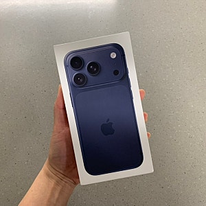 아이폰 17pro 512GB 자급제 딥블루 색상 구매 후기