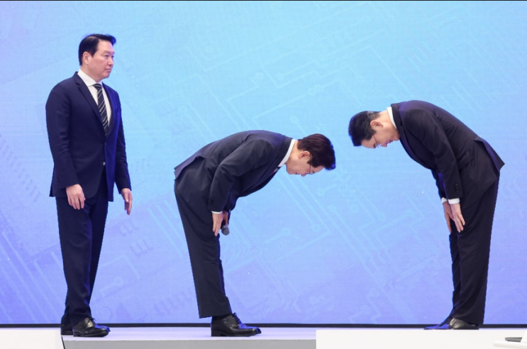 두 달 만에 말 바뀐 건가? 최태원·이재용 ‘<b>호남 반도체</b>’ 청문회까....