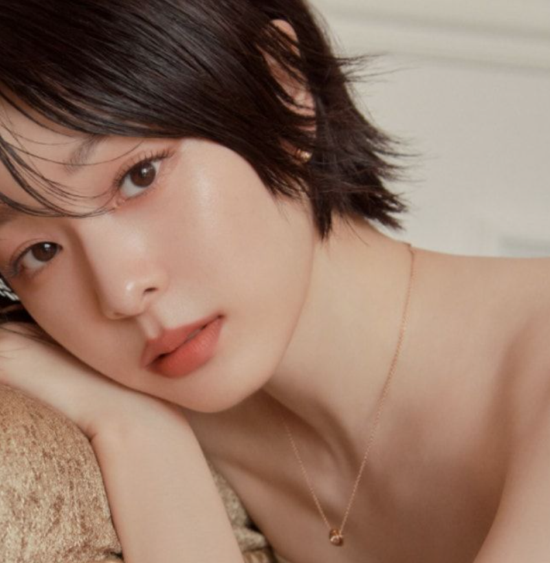 “진짜 자른 줄” 김연아 역대급 숏컷 공개와 반전, 화보 속 가발이 만든 변신
