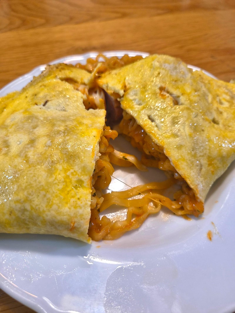 [불닭볶음면 오믈렛] 까르보불닭 레시피로 만든 명동 길거리 음식 완벽 재현!