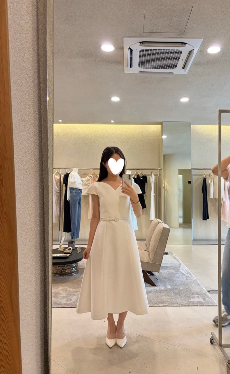 W17. 브라이드앤유 쇼룸 후기ㅣ결혼식 2부 원피스 피팅 후기ㅣ주말 오픈런 후기ㅣ쇼룸 구매시....
