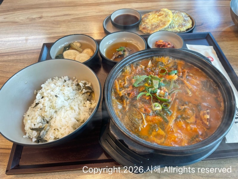 태안에서 해장하러 오기에 괜찮은 음식점 - 태안군 태안 바지락 해장국