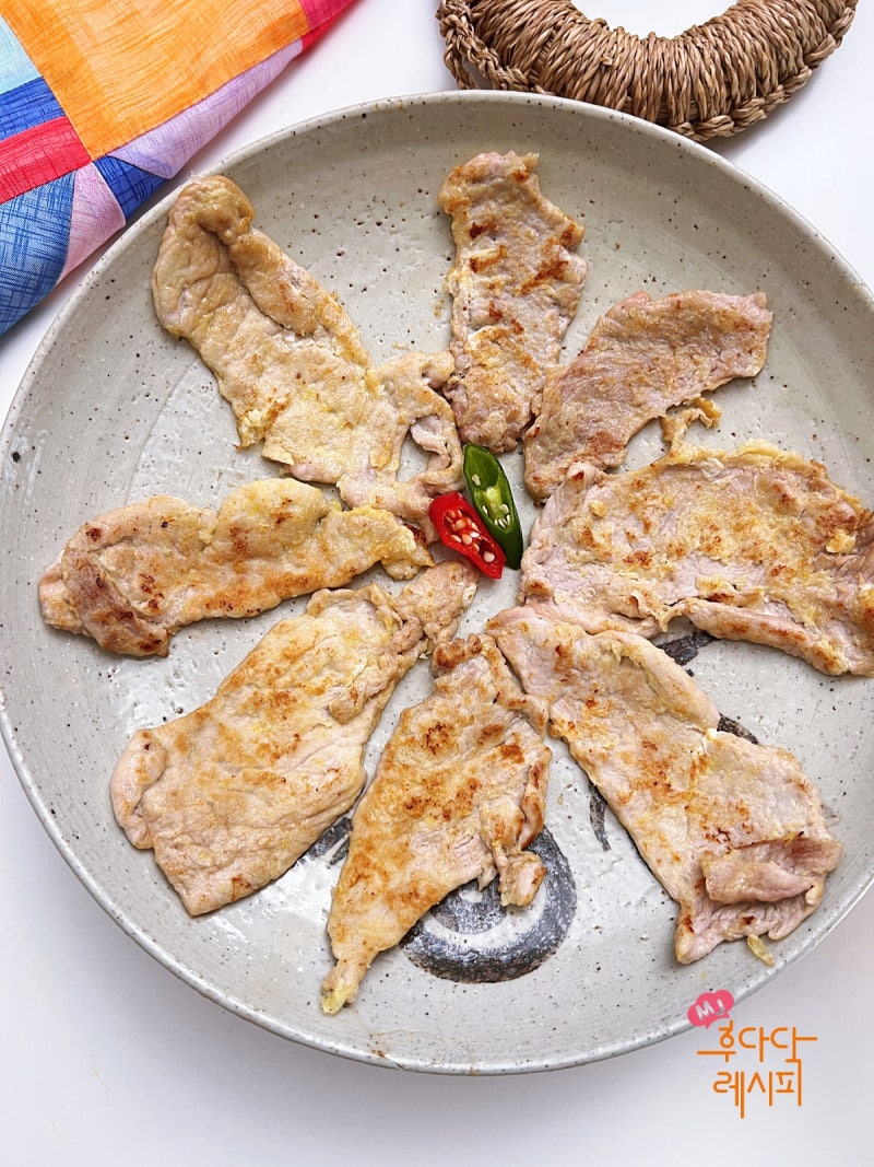 돼지고기 육전 만드는법 촉촉한 간장 밑간 소스 레시피