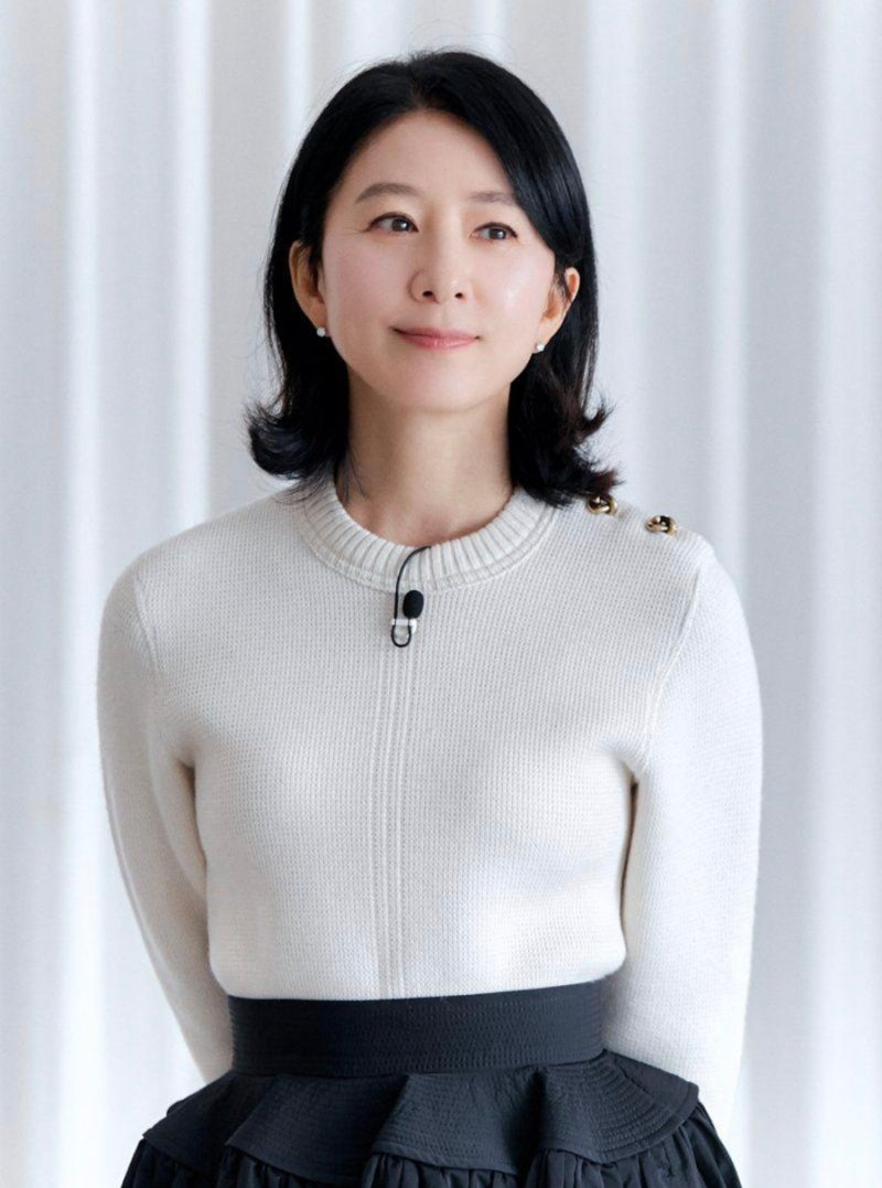 24살 차이 김고은과 똑같은 옷 입은 김희애 패션, 더 눈길 간 이유
