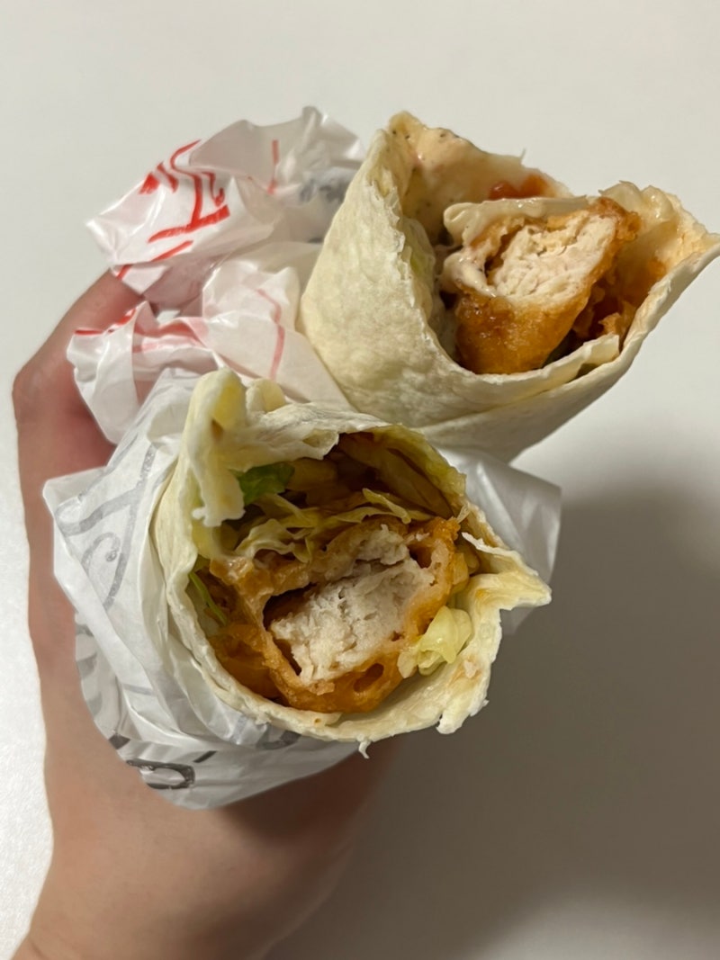[N년차 일본 외노자의 후기리뷰] (일본) KFC ツイスター스낵랩