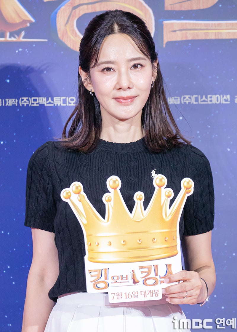 배우 오현경 반전 최근근황과 연기 인생 화려한 아우라 뒤에 숨겨진 단단한 모성.