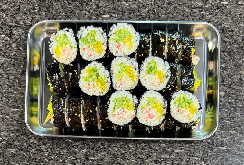 오이 맛살 김밥 불 없이 만드는 초간단 한 끼