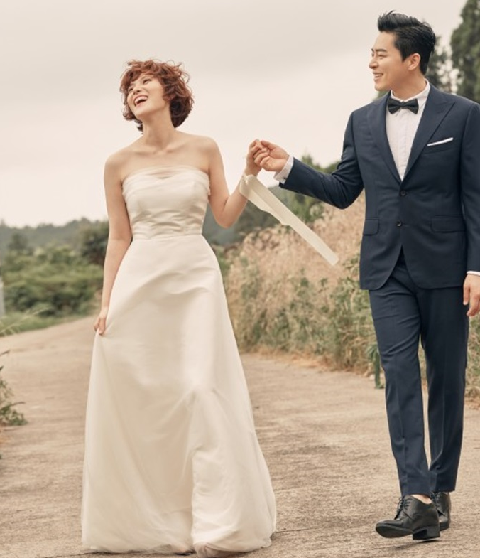 조정석 거미 둘째 딸 '네잎이' 생후 7개월 근황… 가수 린 SNS 속 훈훈한 일상 총정리