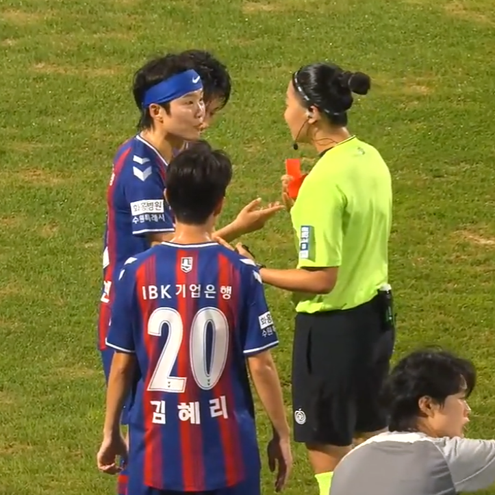 "생리하나봐" 심판 발언, 지소연 경기 중 폭발한 이유! 여자축구 수원FC 위민까지 나섰다
