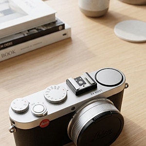 라이카 X2 감성적인 24mm F2.8 렌즈, 클래식한 디자인의 매력 장단점