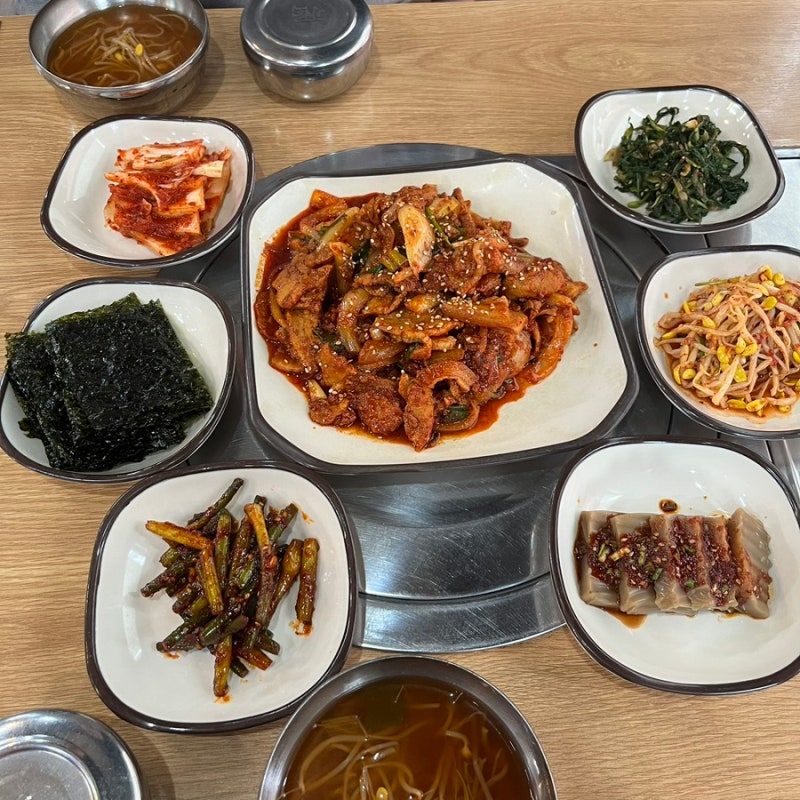 [풍년식당] 용인 에버랜드 아침 맛집, 캐리비안베이, 제육볶음