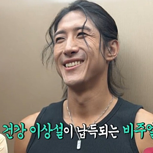 "5개월 만에 18kg 빠졌다" 황재균 은퇴 후 장발 변신, 바디프로필까지