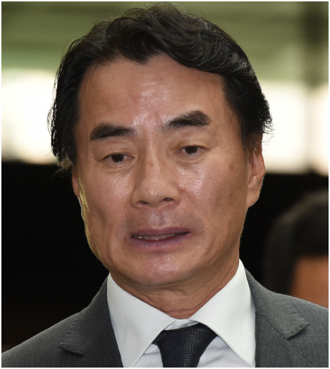 “종근당 주식 9.55% 전부 자녀에게 넘긴다”…이장한 회장 세 자녀에 증여, 장남 이주원 승계....