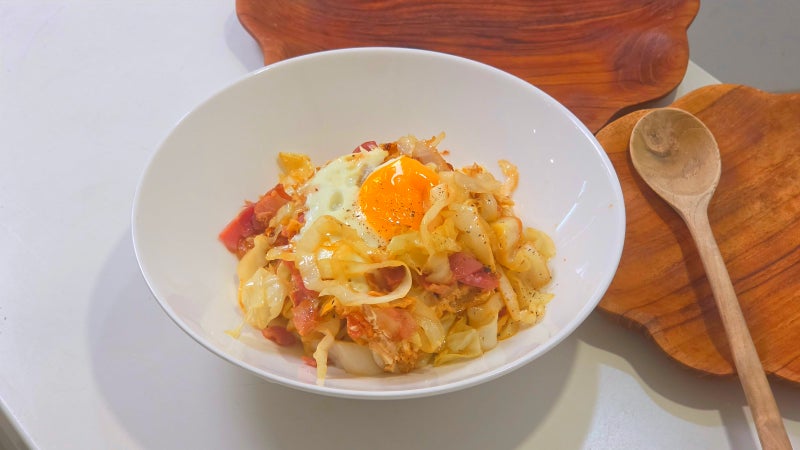 이렇게 맛있는데 살 빠져? 성시경 양배추 덮밥 레시피, 이 조합 미쳤다