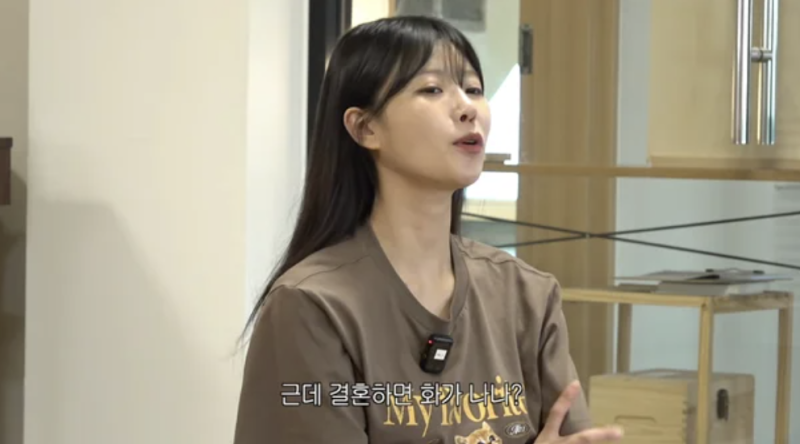 결별 1년 만에 웬 신부 관리? 이미주 유튜브 발칵 뒤집힌 사연