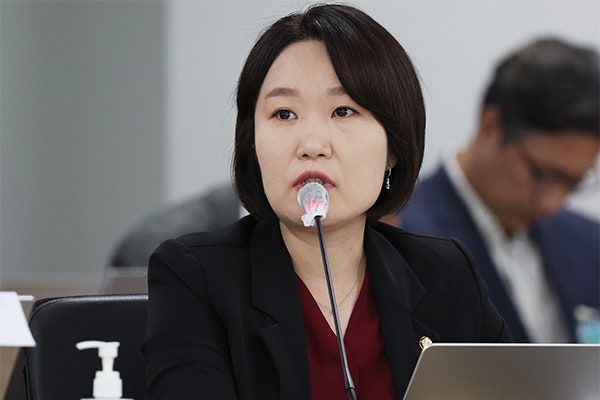 이소영 중기부 장관 후보자 프로필, 여성경제계도 환영