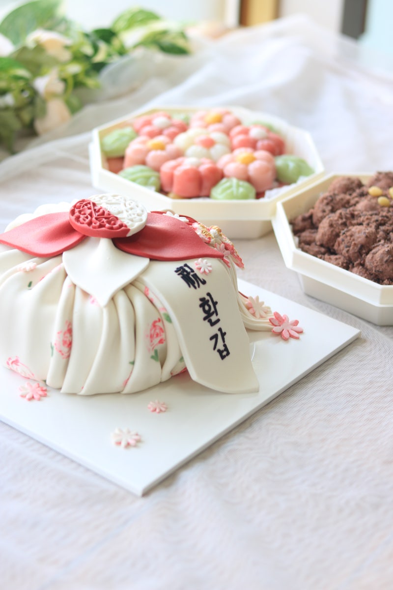 대구생신상차림떡 환갑떡케이크 단아하고맛있게 예쁜답례떡으로 추천 웰빙떡다담 환갑 칠....